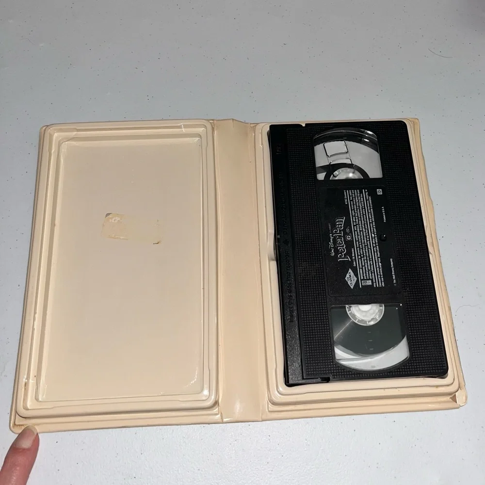Disney’s Peter Pan Black Diamond The Lion Classics VHS Movie 960
